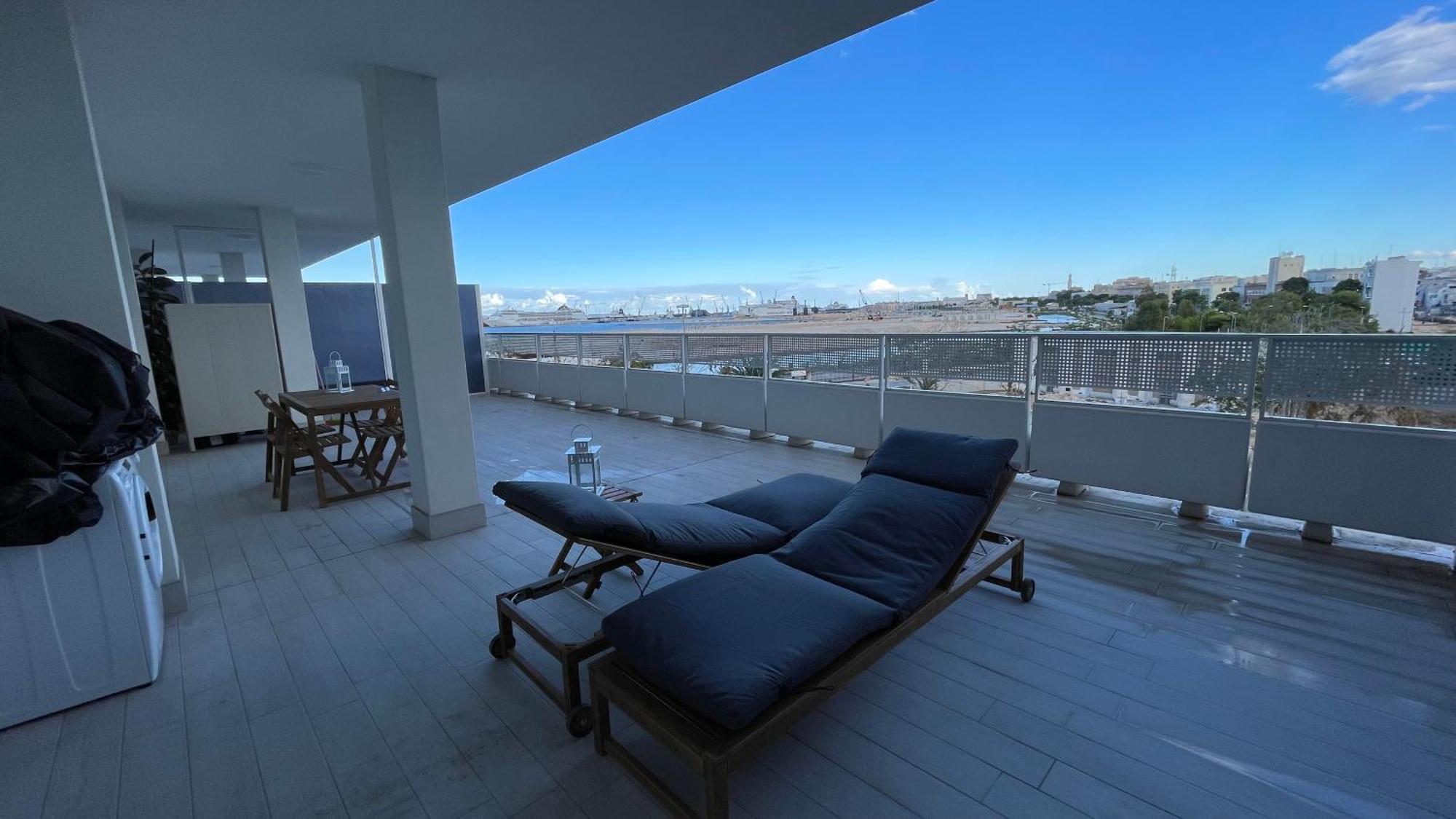 House Of Cavani Sea View Terrace Apartment *